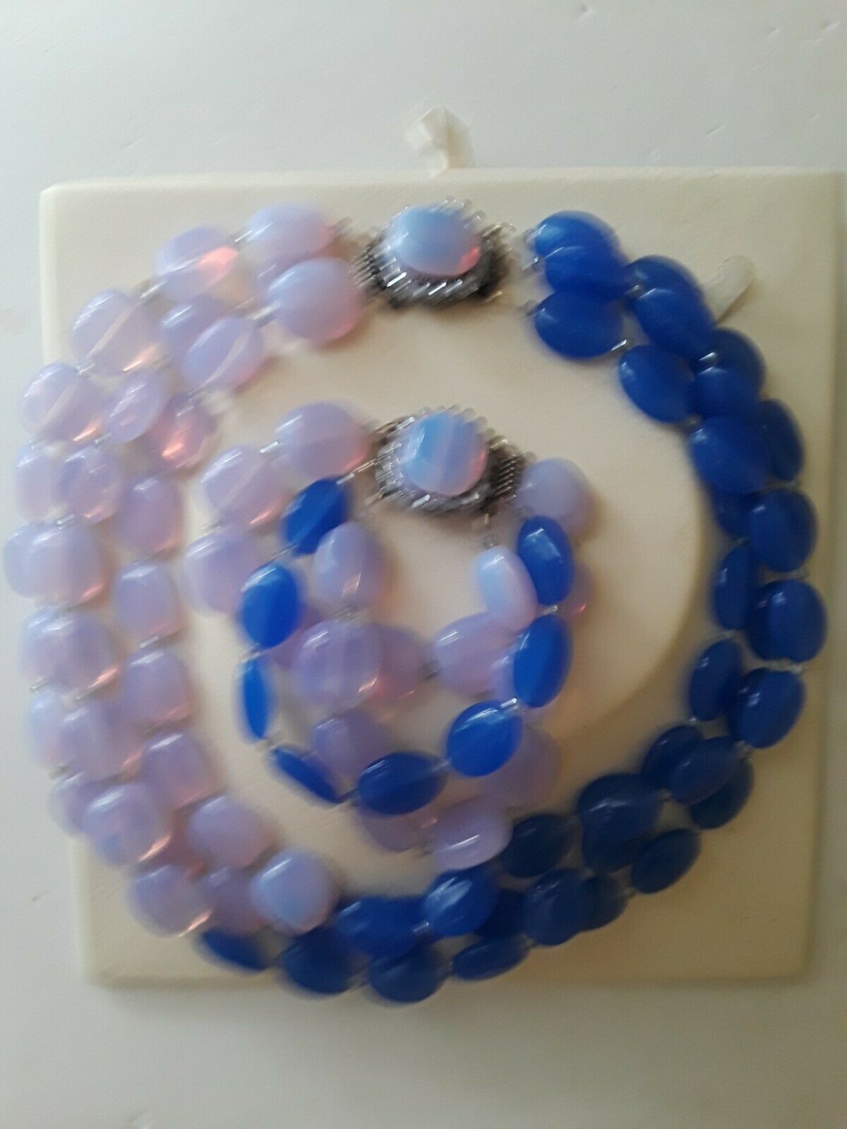 Three Stranded Glass Bead Necklace & Bracelet Parure  Retro 50s Look